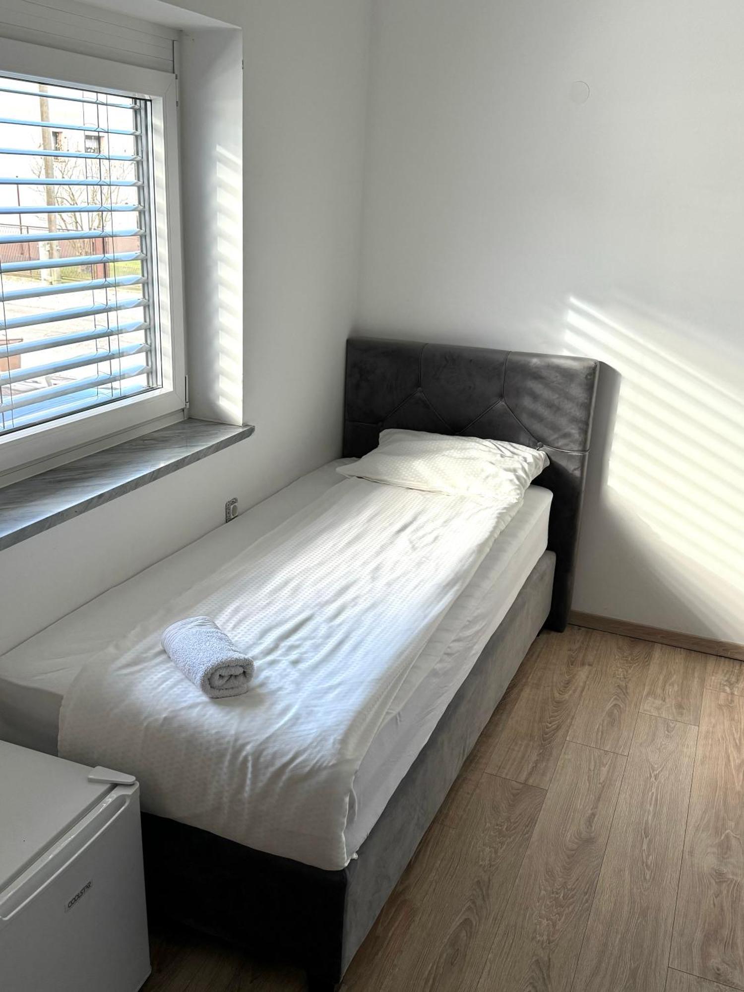L&L Rooms Maribor Eksteriør bilde